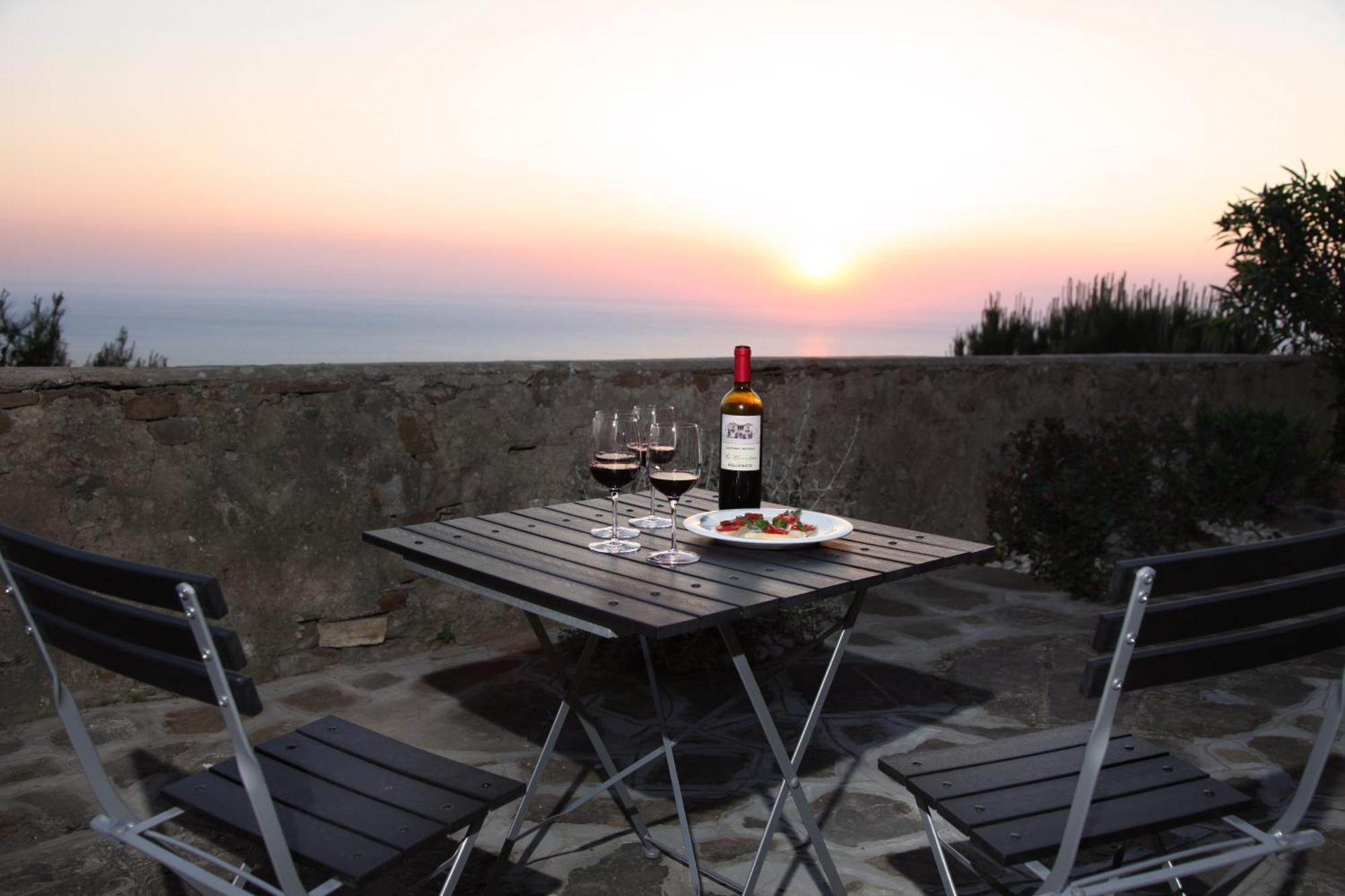 Residenza D'Epoca Tamara Lejlighedshotel Castellabate Eksteriør billede