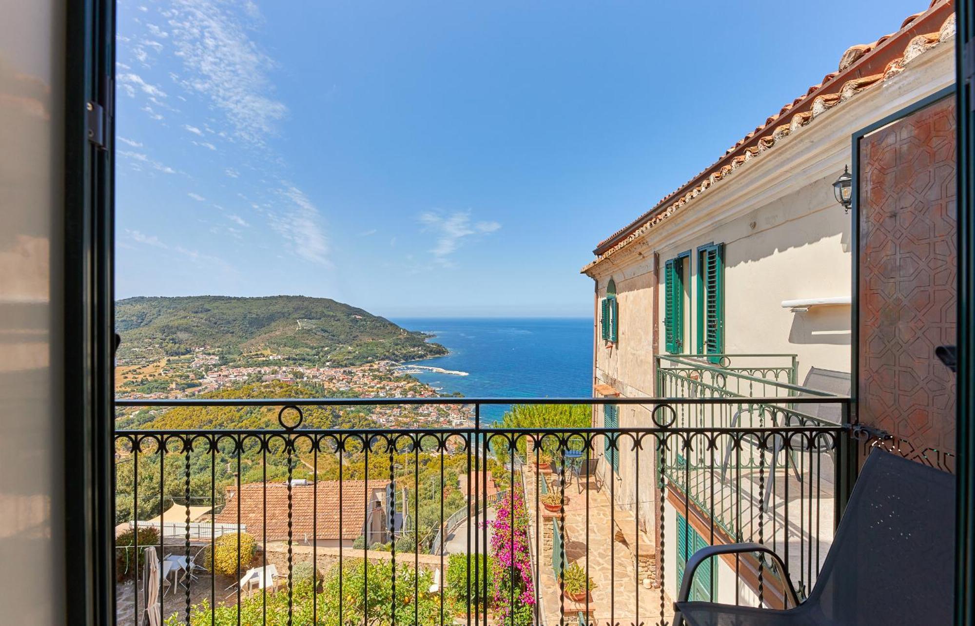 Residenza D'Epoca Tamara Lejlighedshotel Castellabate Eksteriør billede