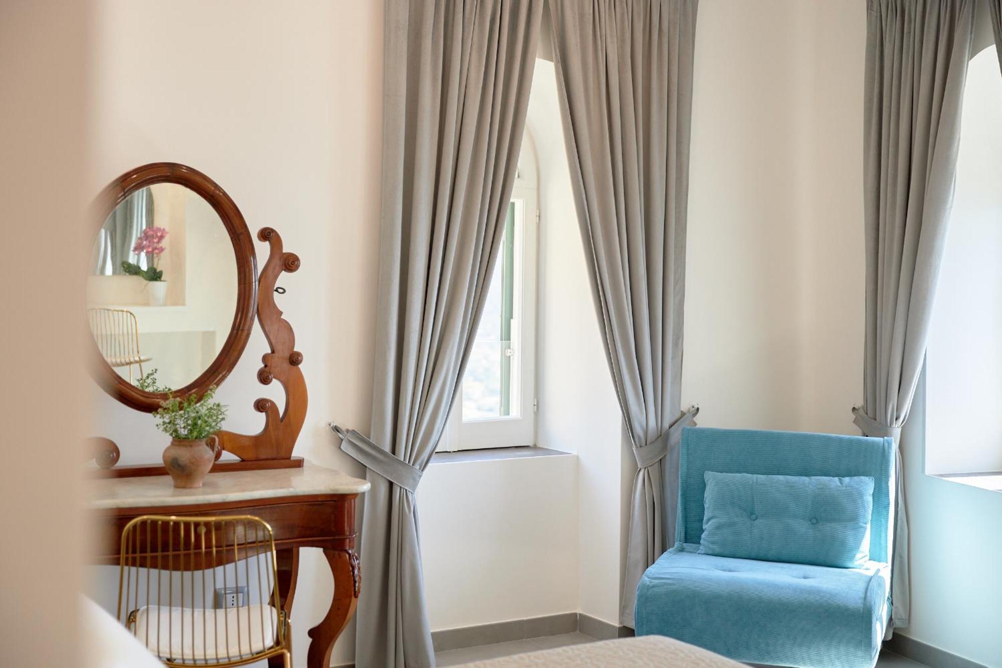 Residenza D'Epoca Tamara Lejlighedshotel Castellabate Eksteriør billede