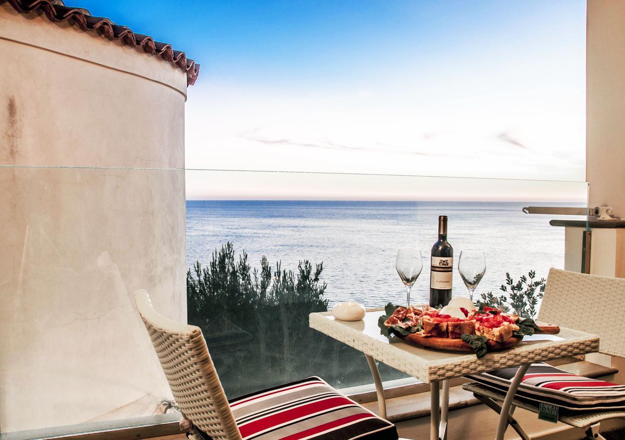 Residenza D'Epoca Tamara Lejlighedshotel Castellabate Eksteriør billede